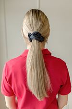 Attache à cheveux